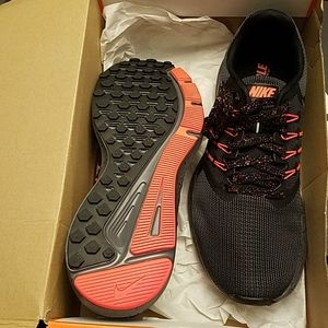 nike run swift se 4e